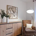 Zur Stadtmauer Apartment *